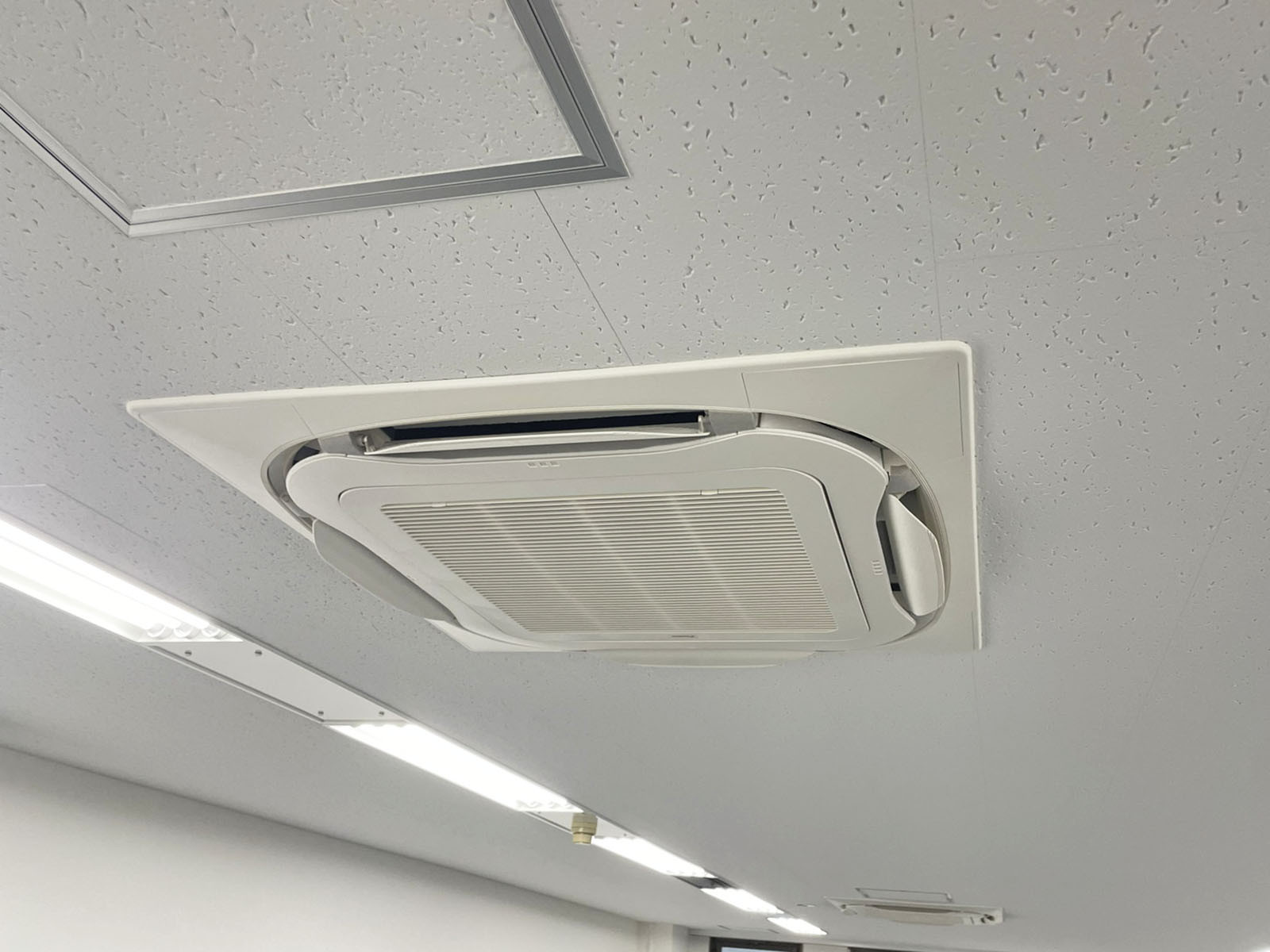 空調