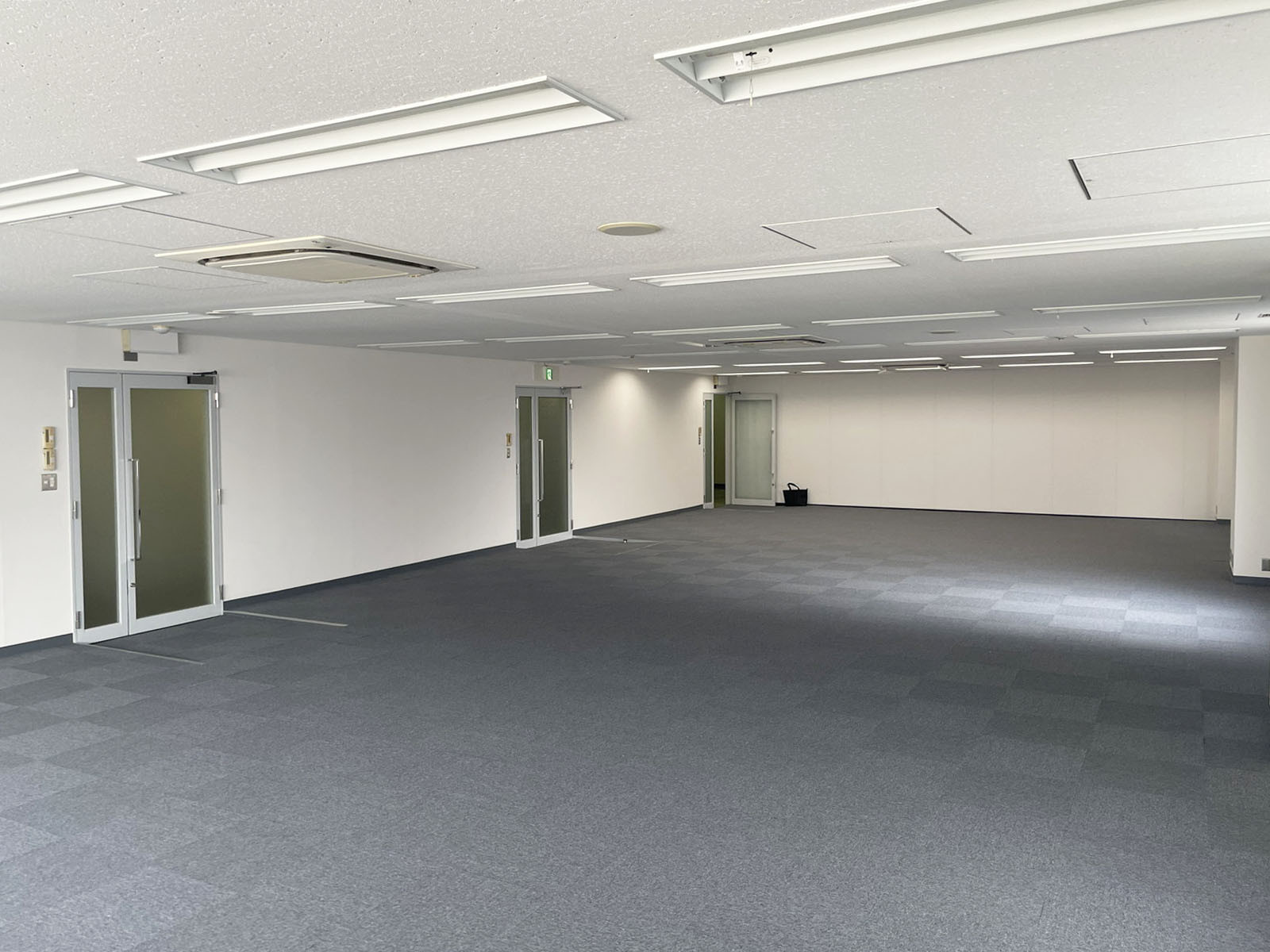 別角度の様子