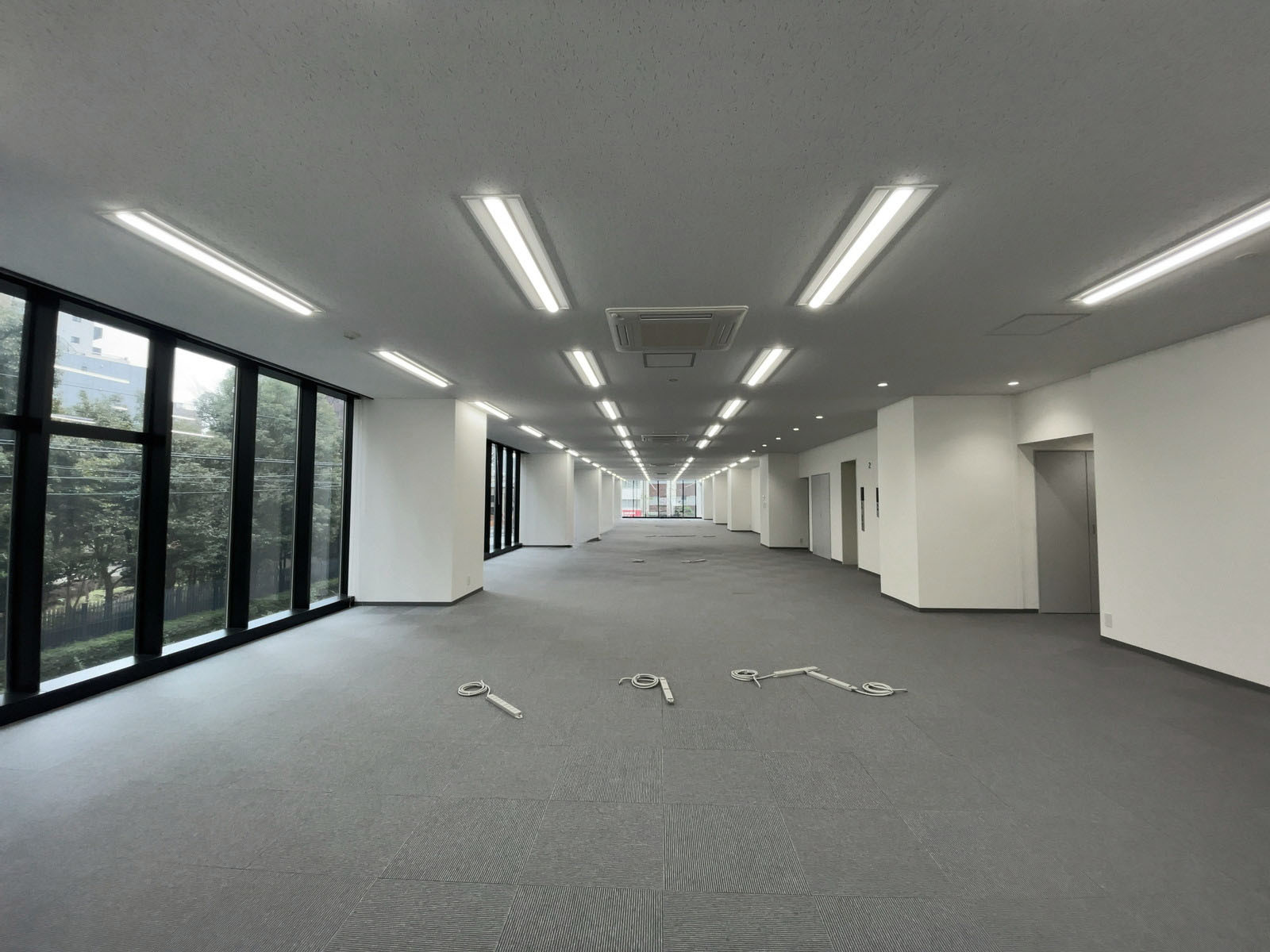 オフィス室内参考画像(2階・約96坪)