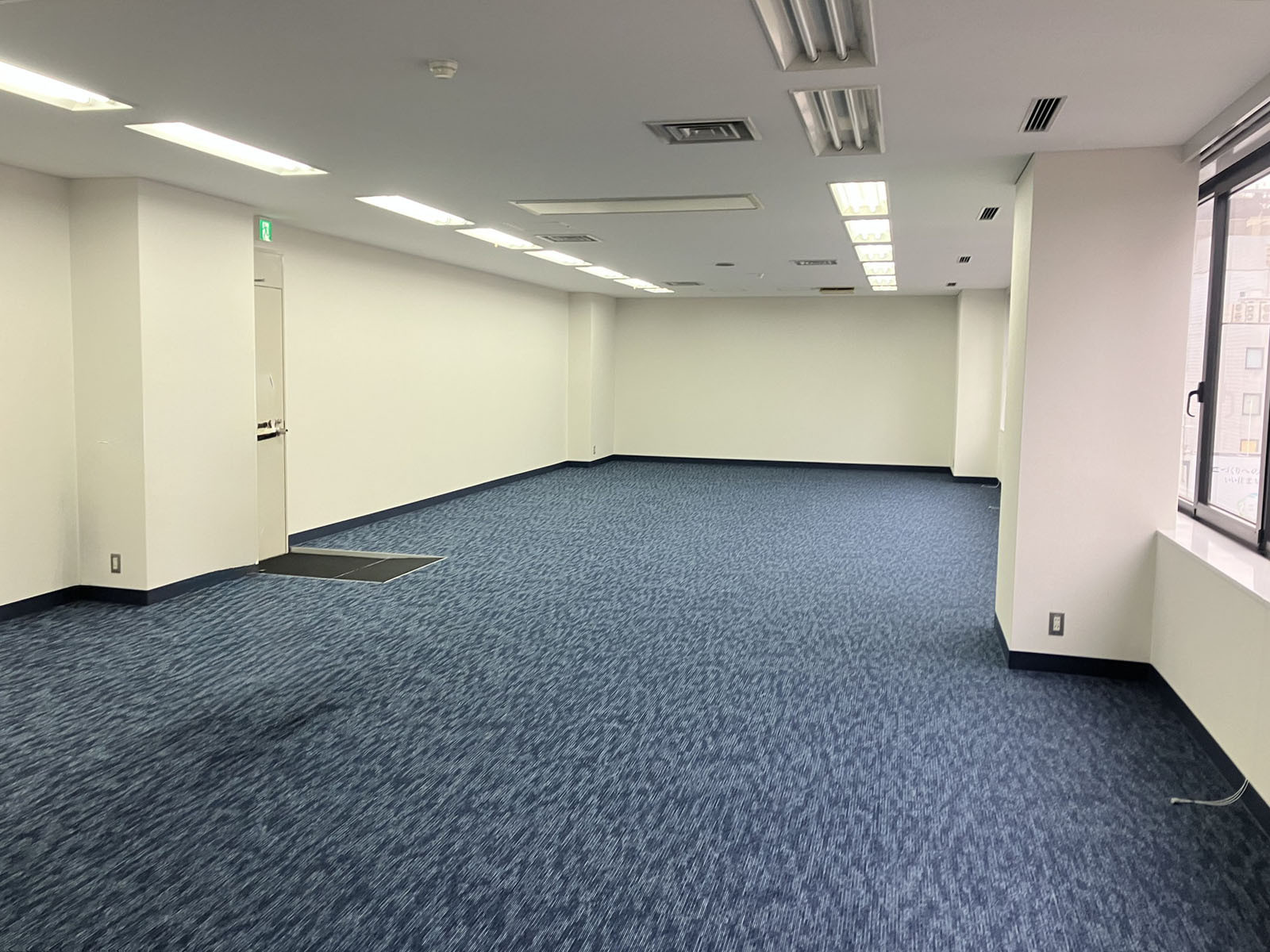 オフィス室内参考画像