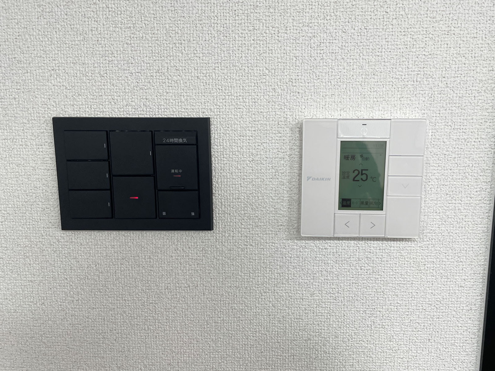 スイッチ類