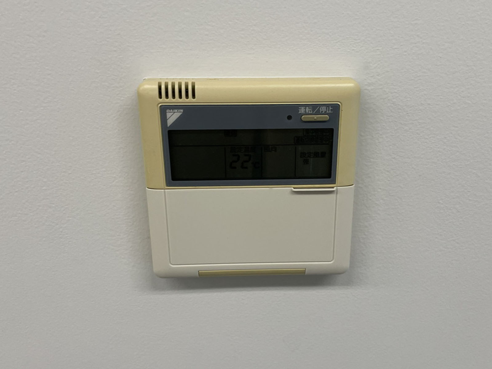 スイッチ類