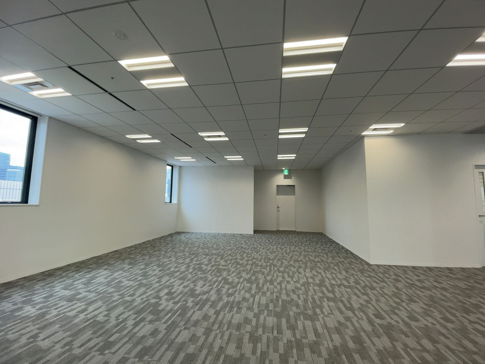 室内奥の様子