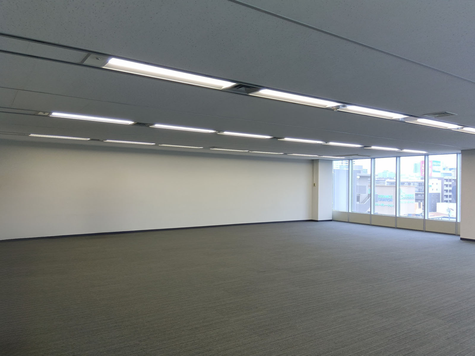 室内奥の様子
