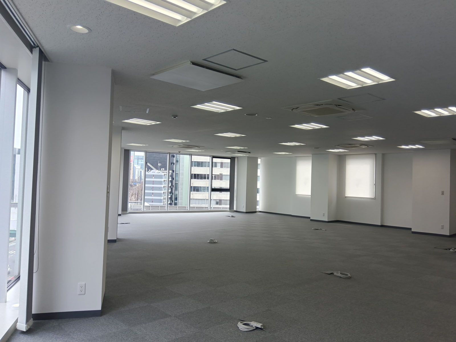 オフィス室内参考画像