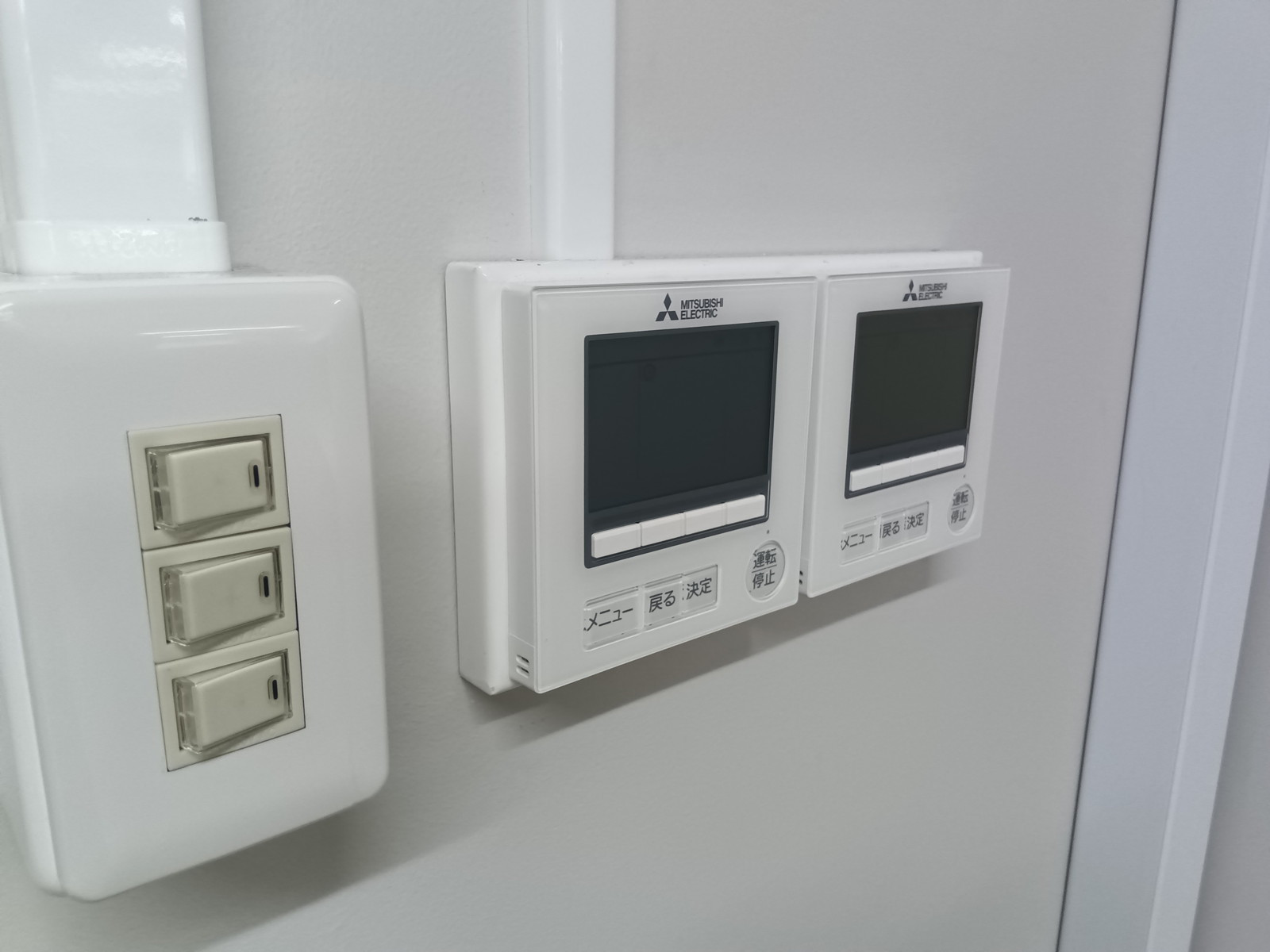 スイッチ類