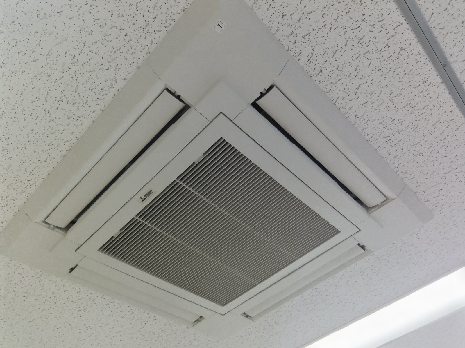 空調