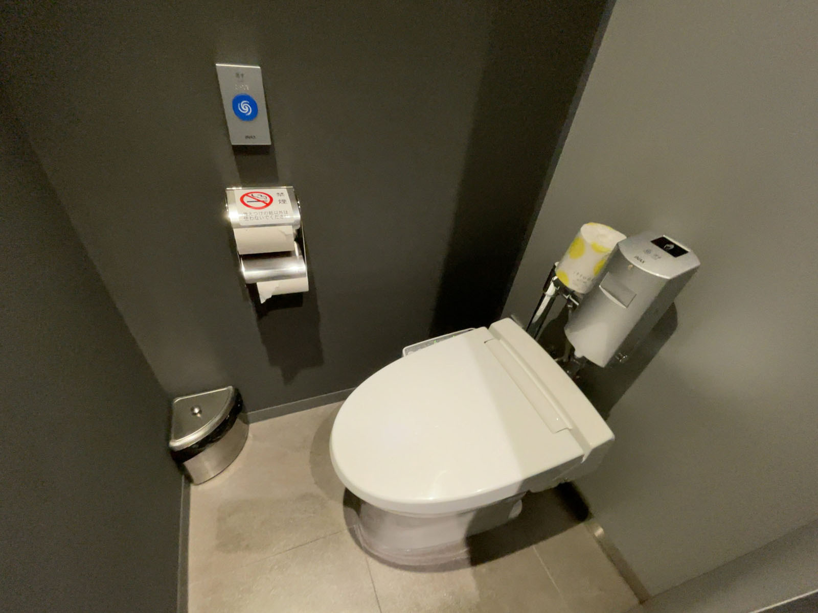 個室トイレ