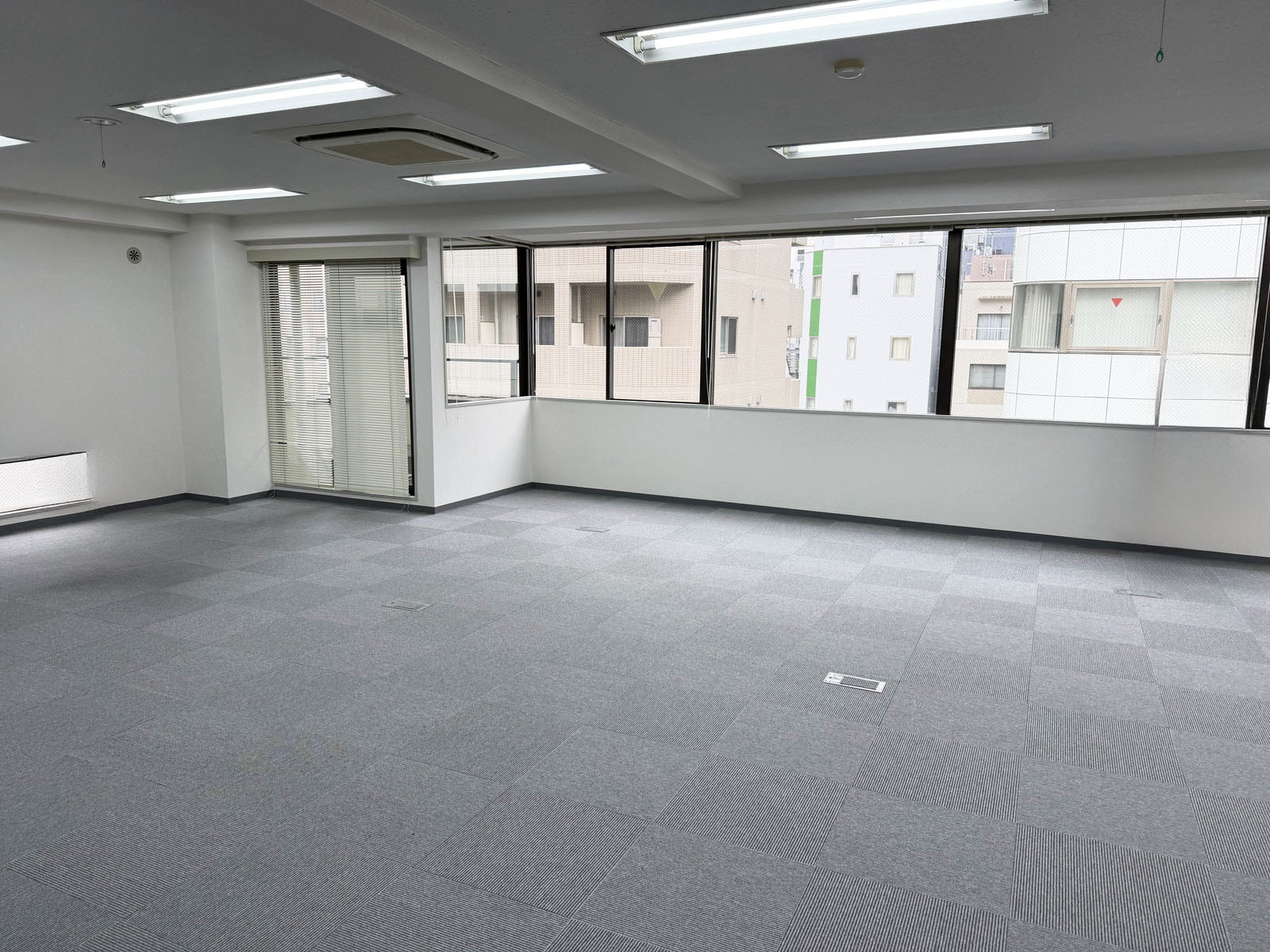 オフィス室内参考画像(5階・約29坪)