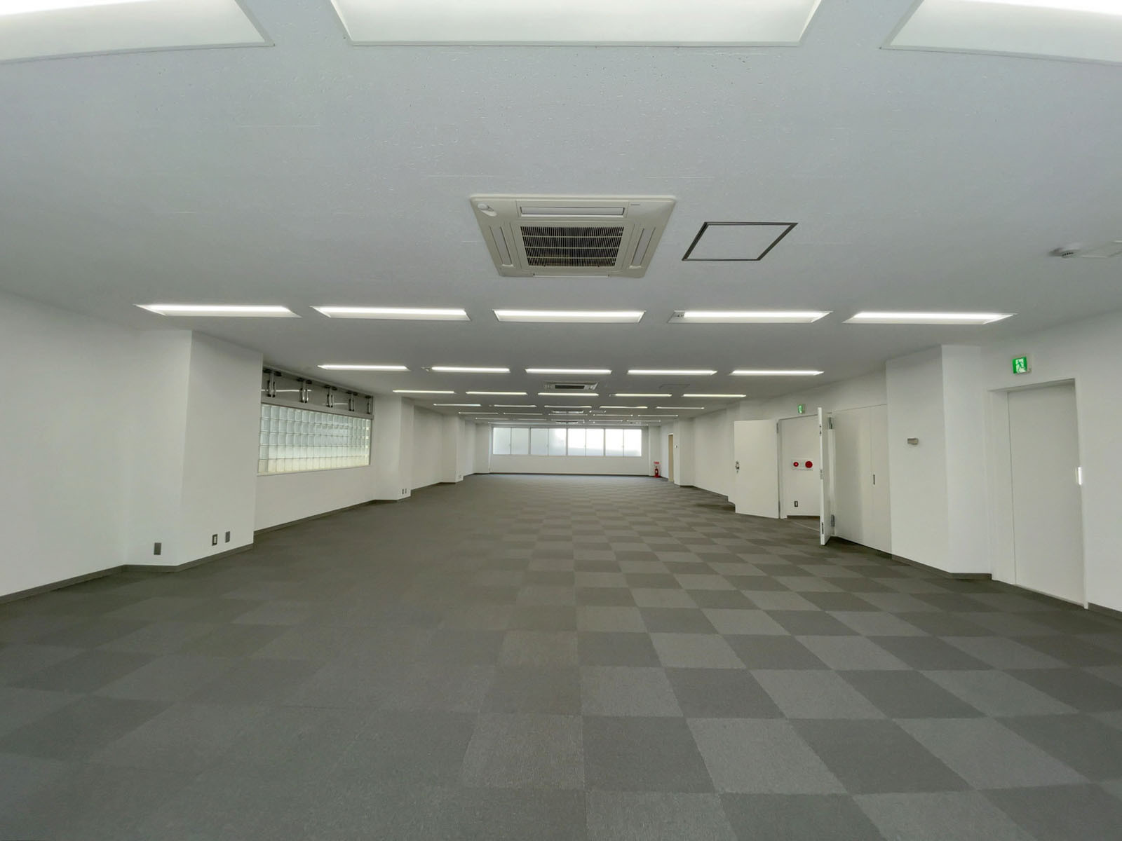 オフィス室内参考画像(6階・約69坪)