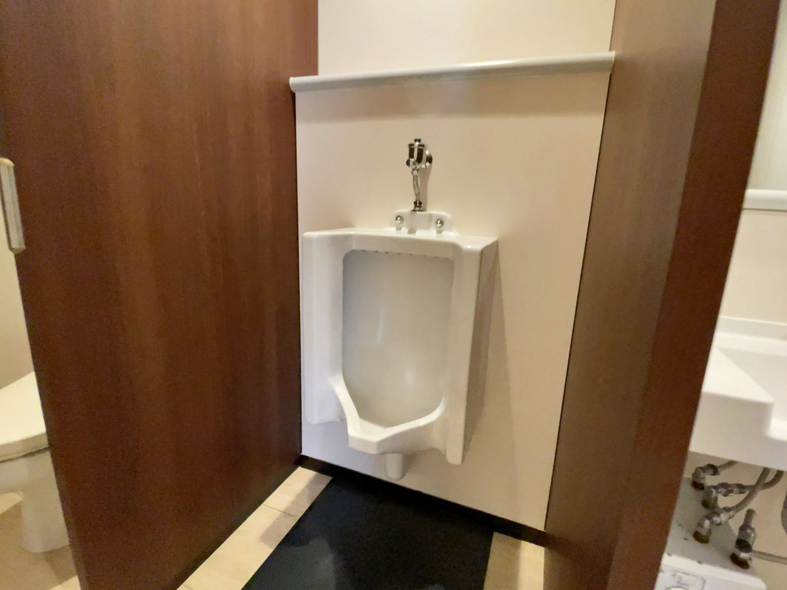 男性用トイレ
