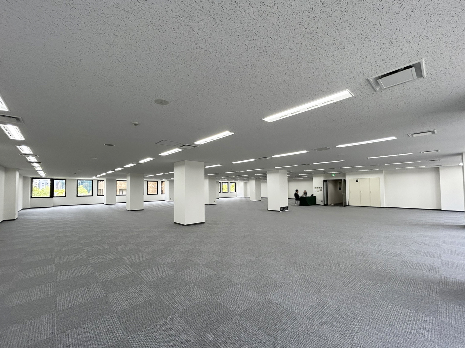 別角度の様子