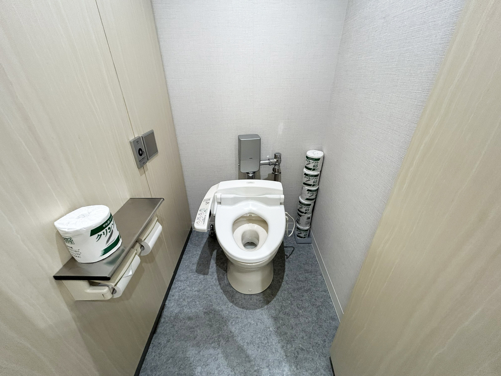 個室トイレ