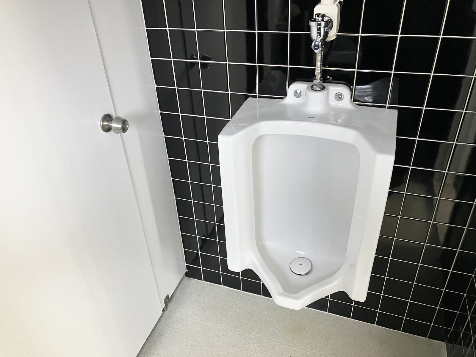 男性用トイレ