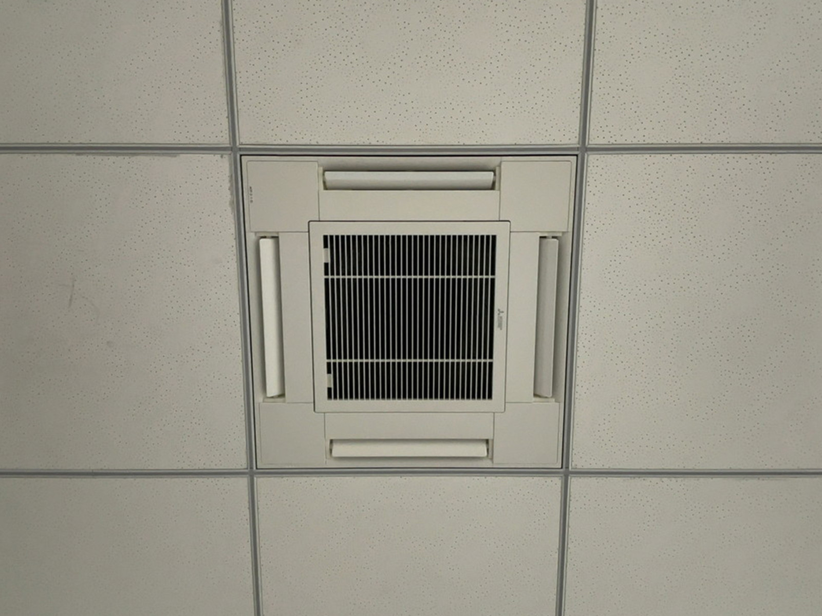 空調
