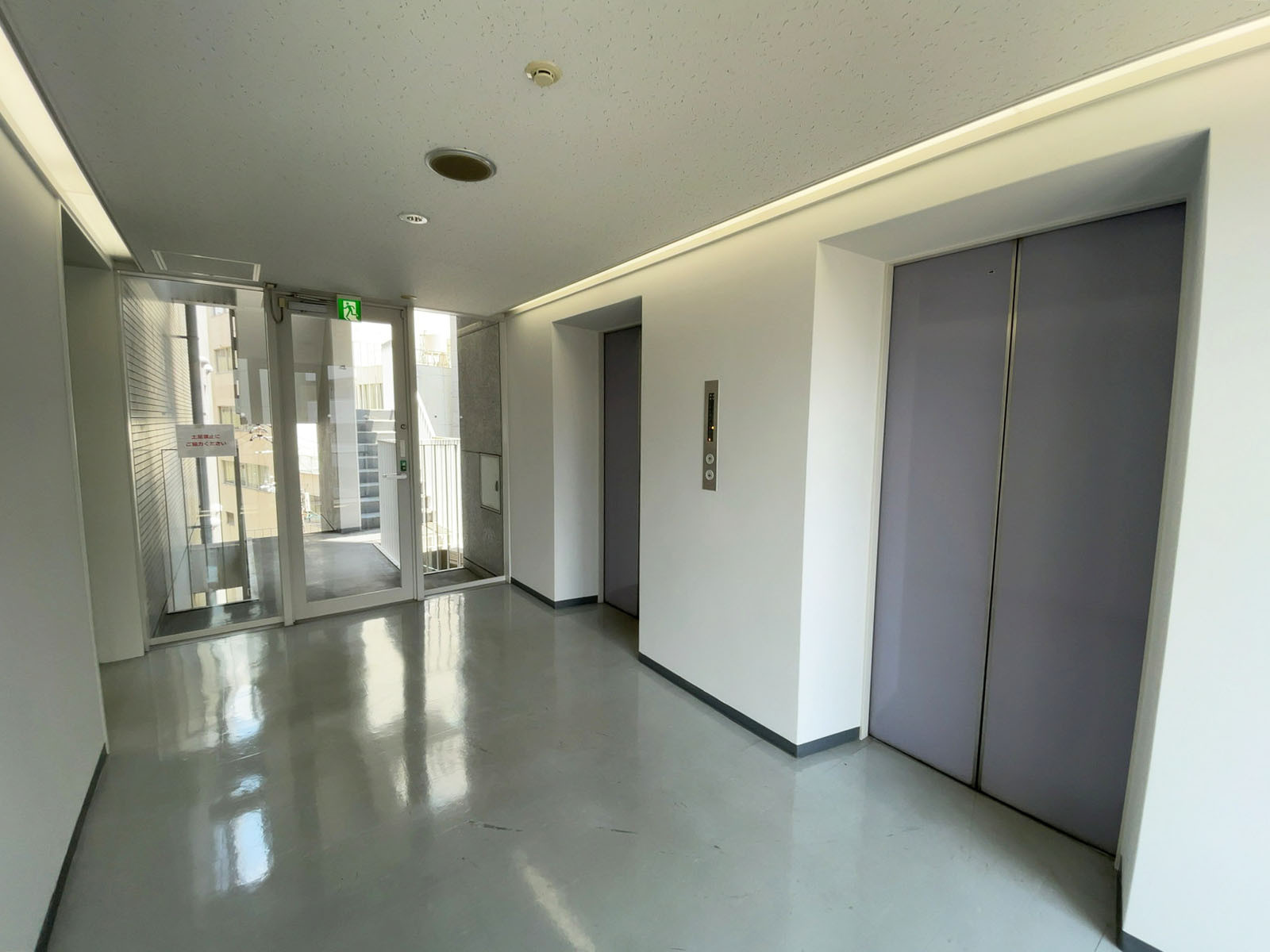 エントランス