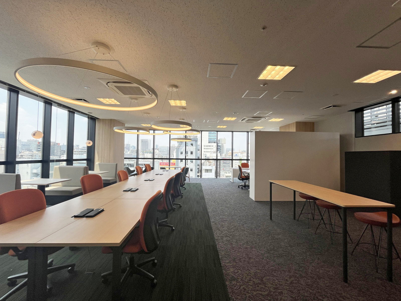 フルセットアップオフィス(9階・約51坪)