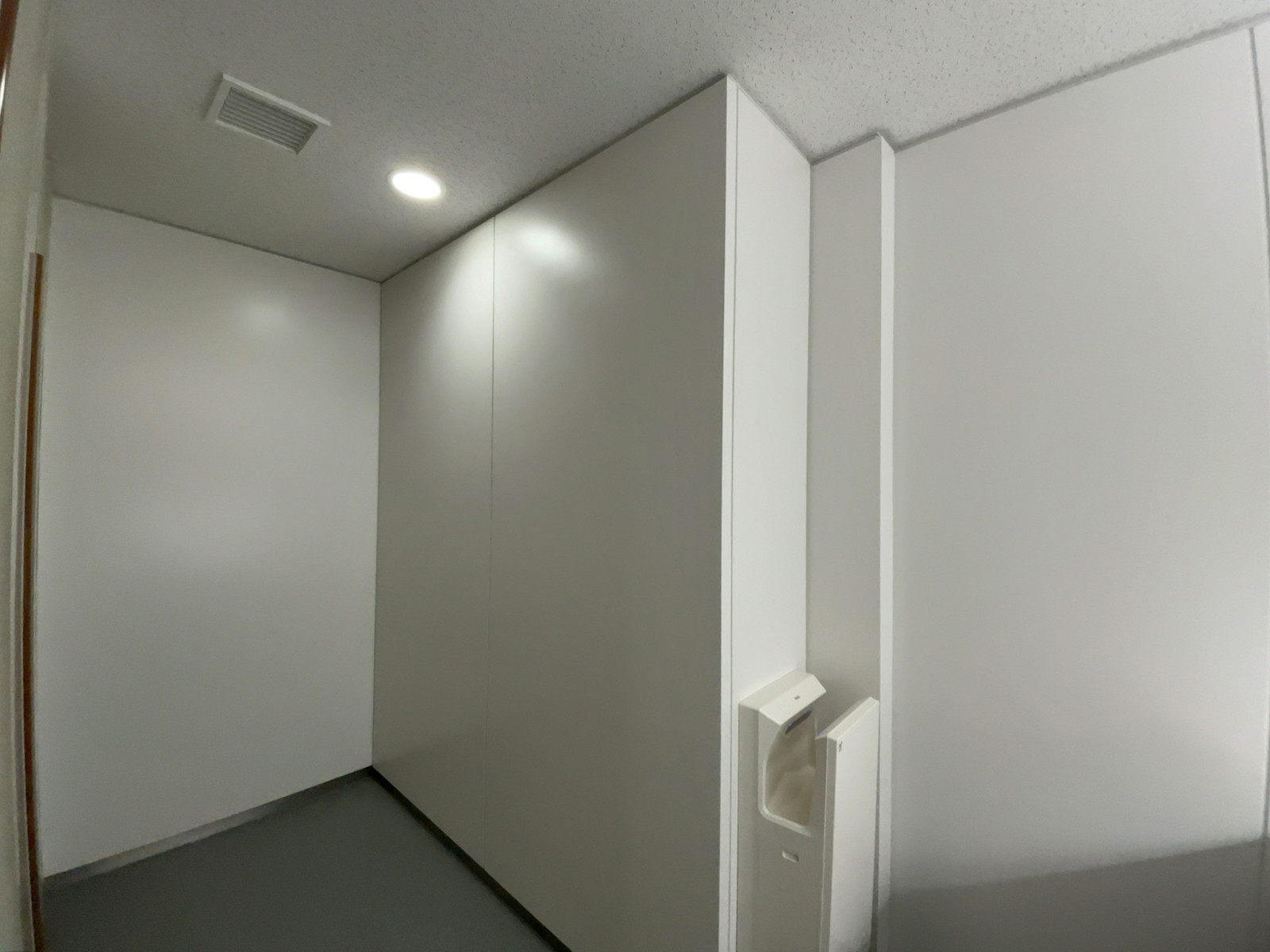 女性用トイレ全体の様子