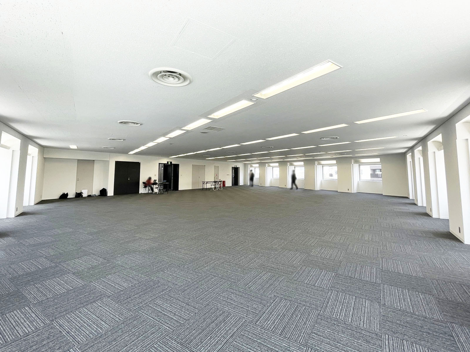オフィス室内参考画像(8階・約104坪)