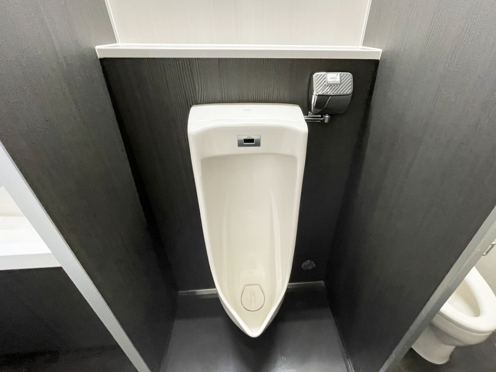 男性用トイレ