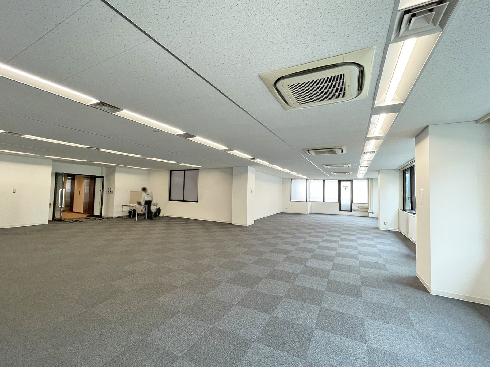 オフィス室内参考画像(6階・約66坪)