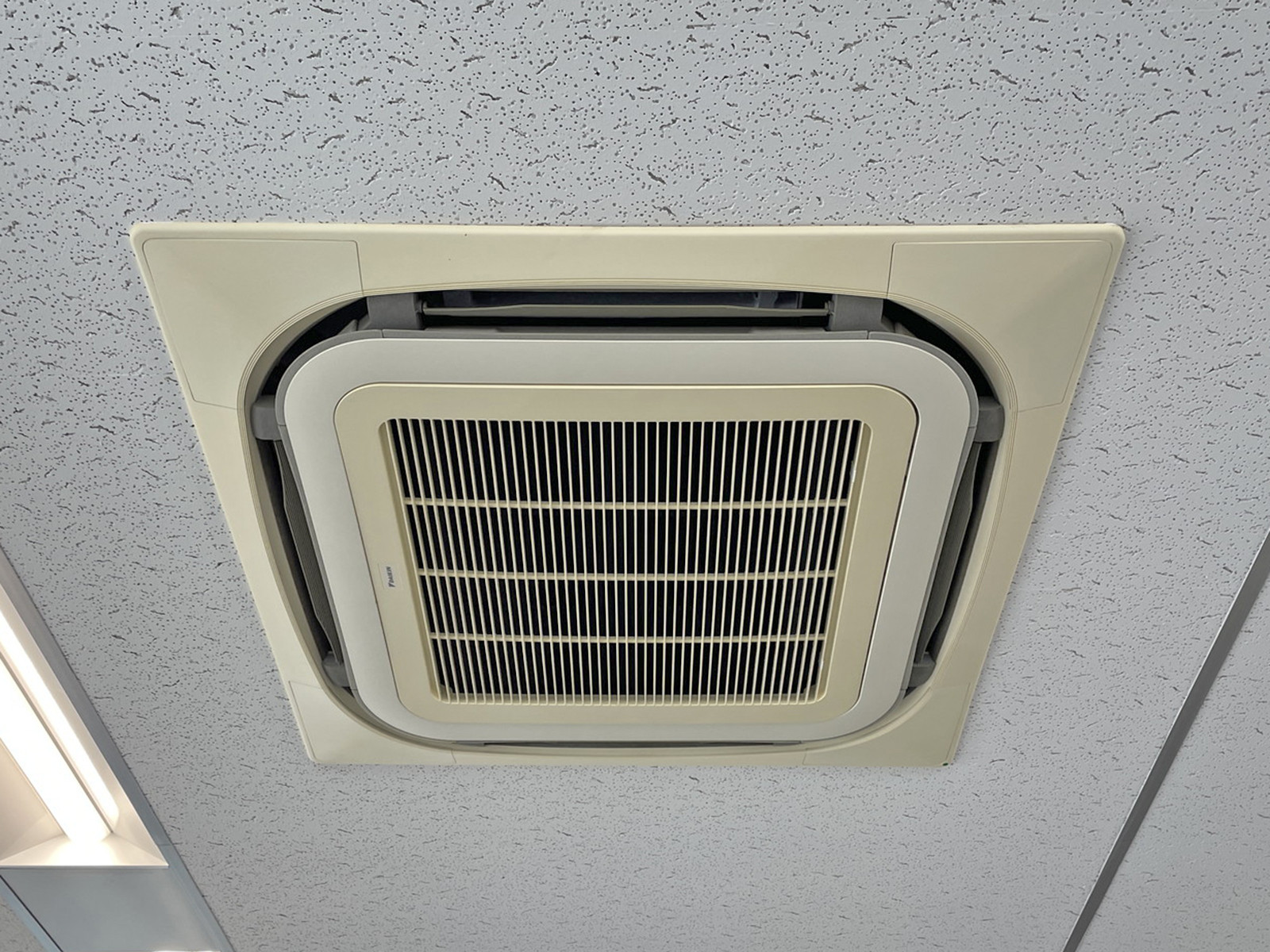 空調