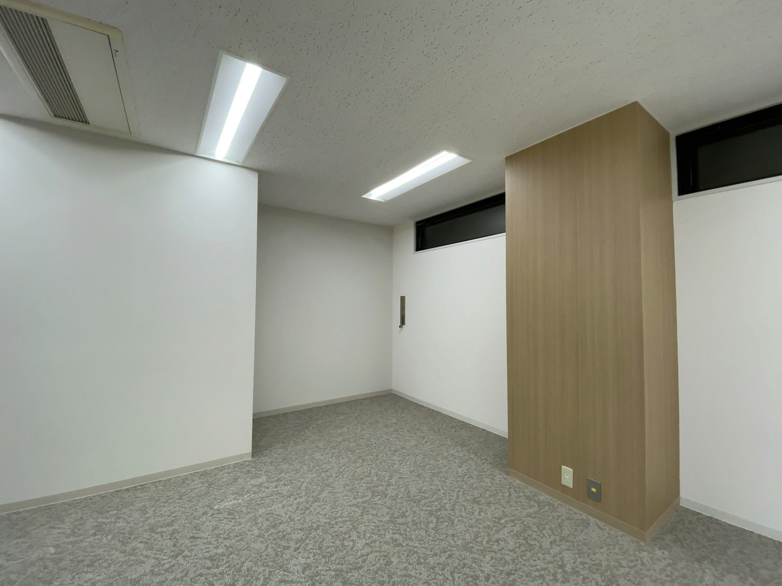 室内角の様子