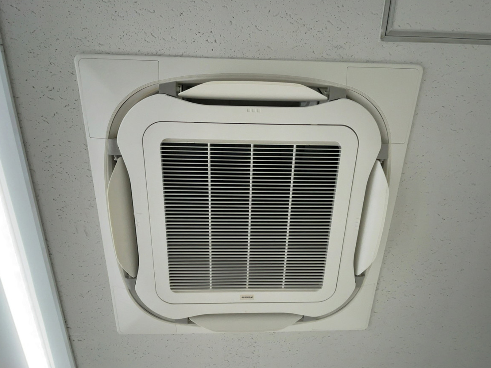 空調