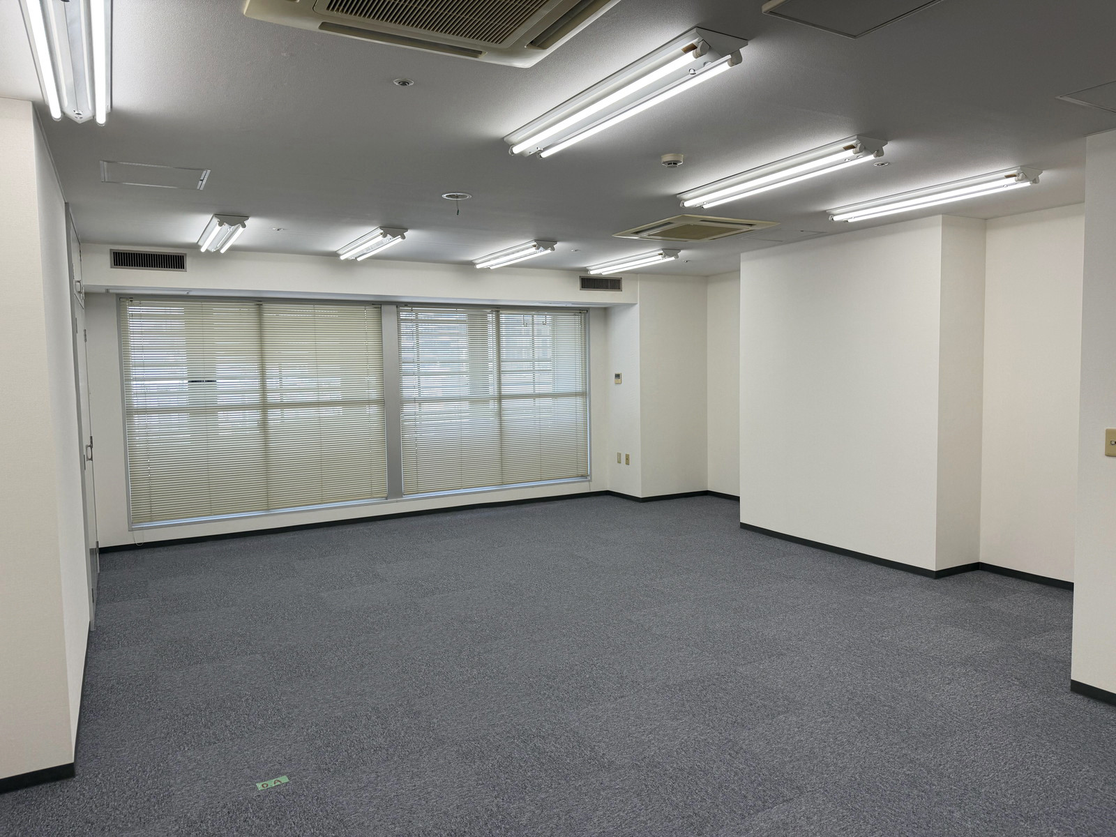 別フロアの様子(1135号室・約20坪)