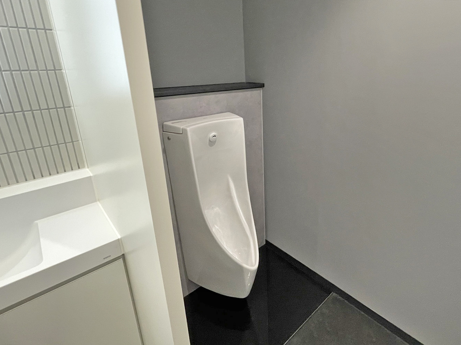男性用トイレ