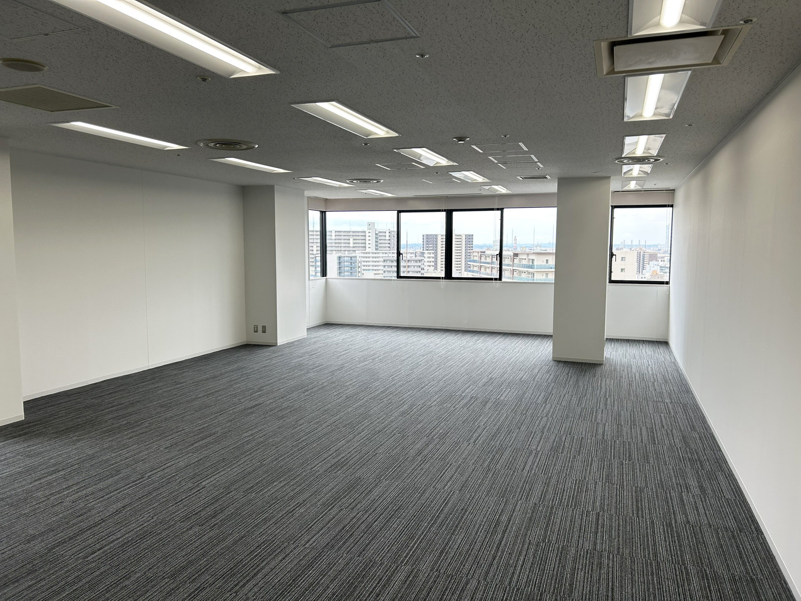 オフィス室内参考画像(13階・約27坪)