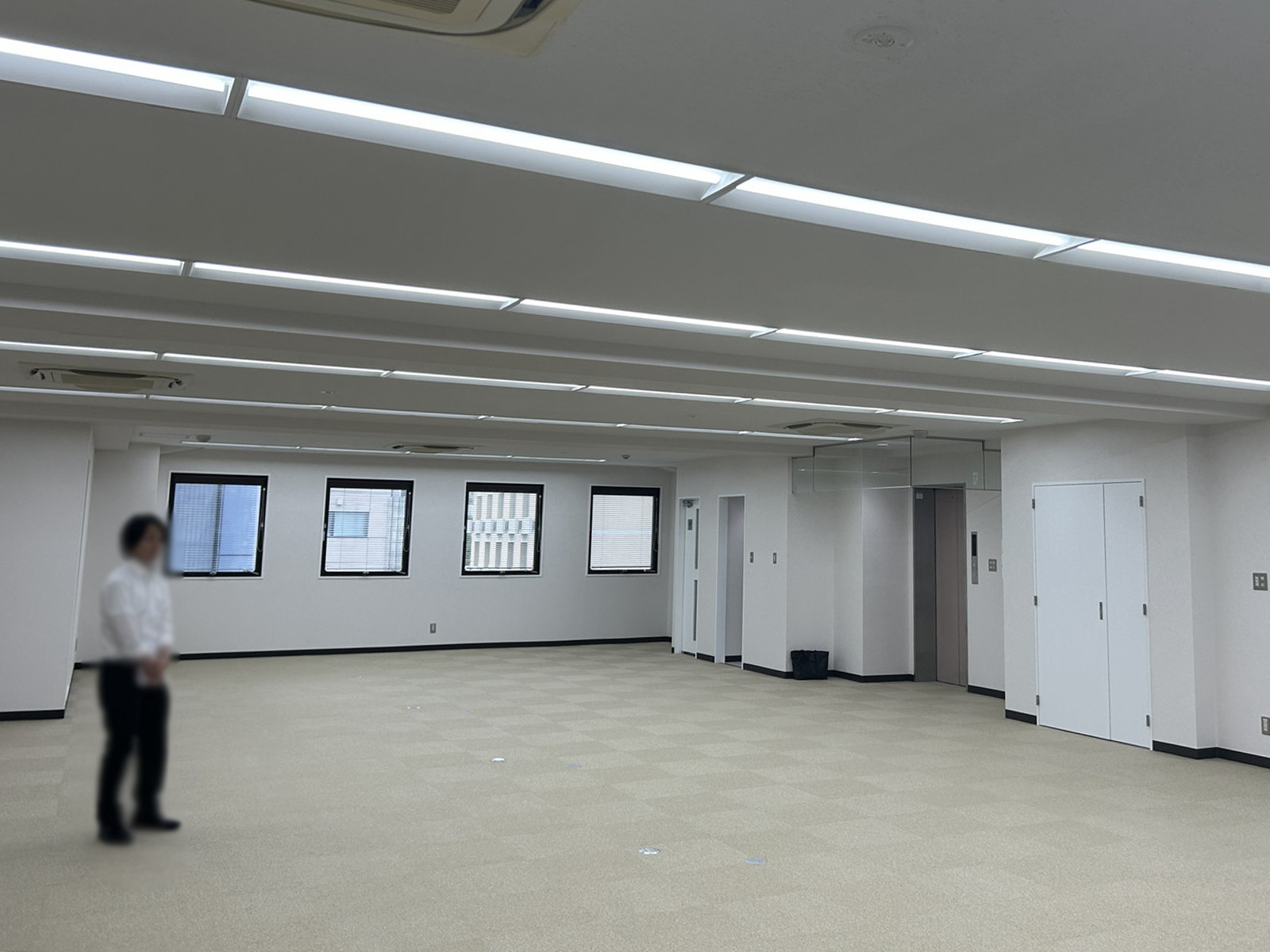 別角度の様子