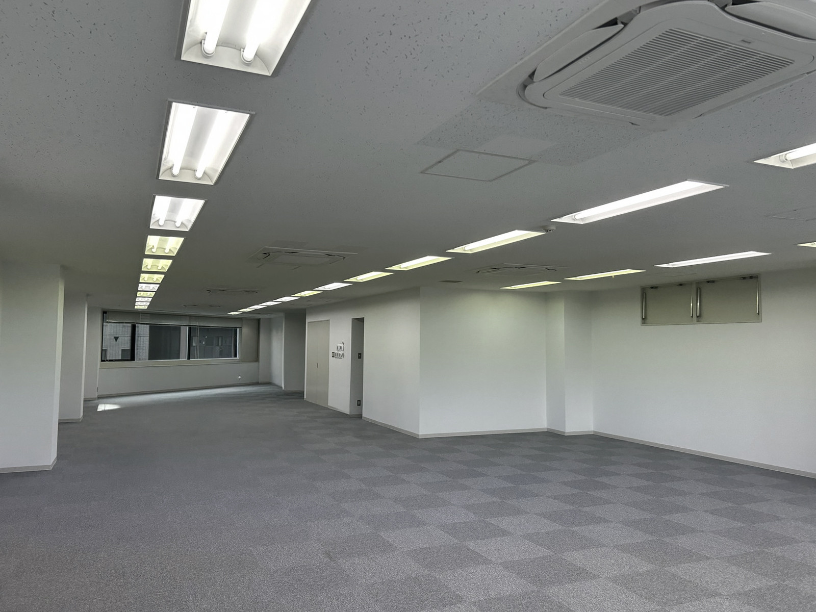 室内の様子