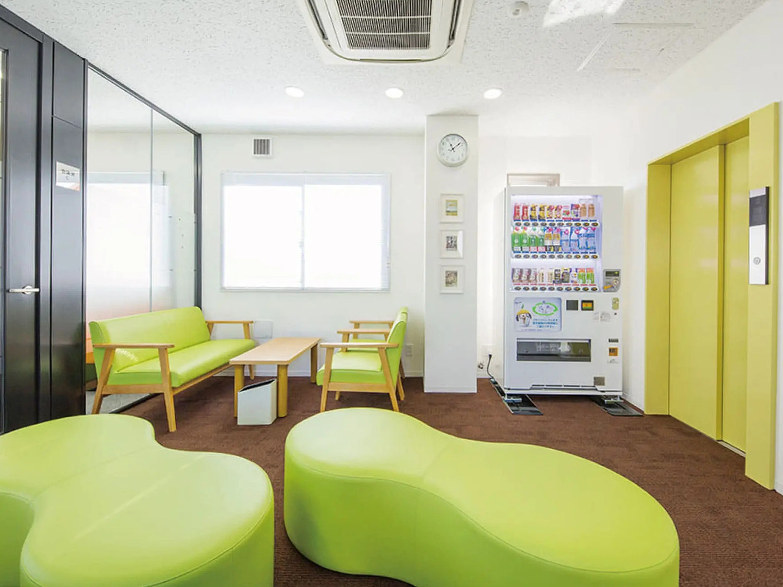 室内1