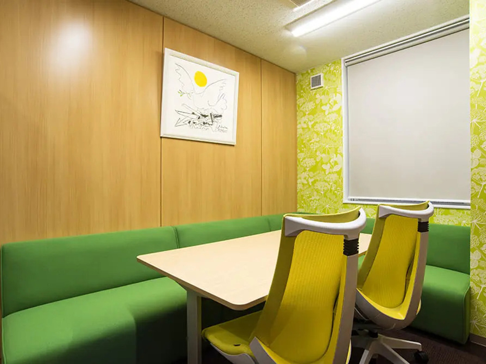 室内4