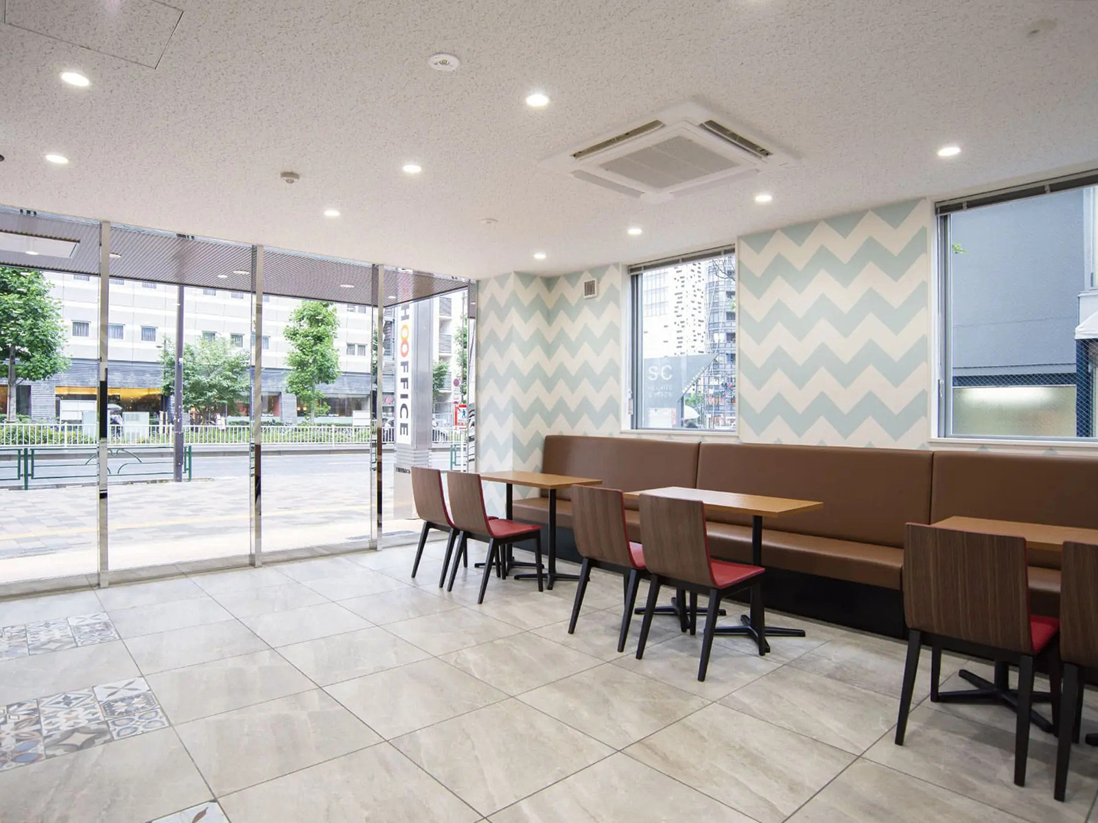 室内1