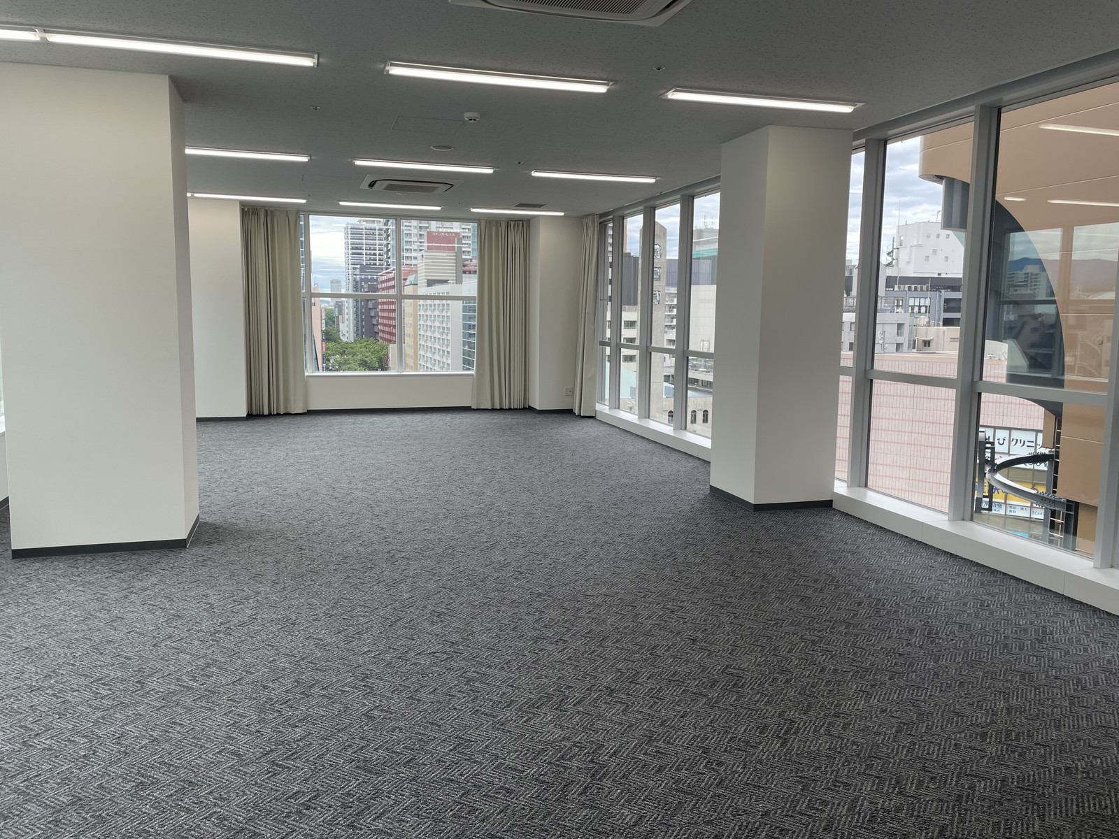 室内角の様子