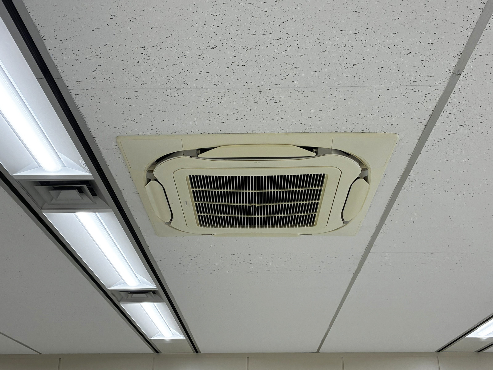 空調
