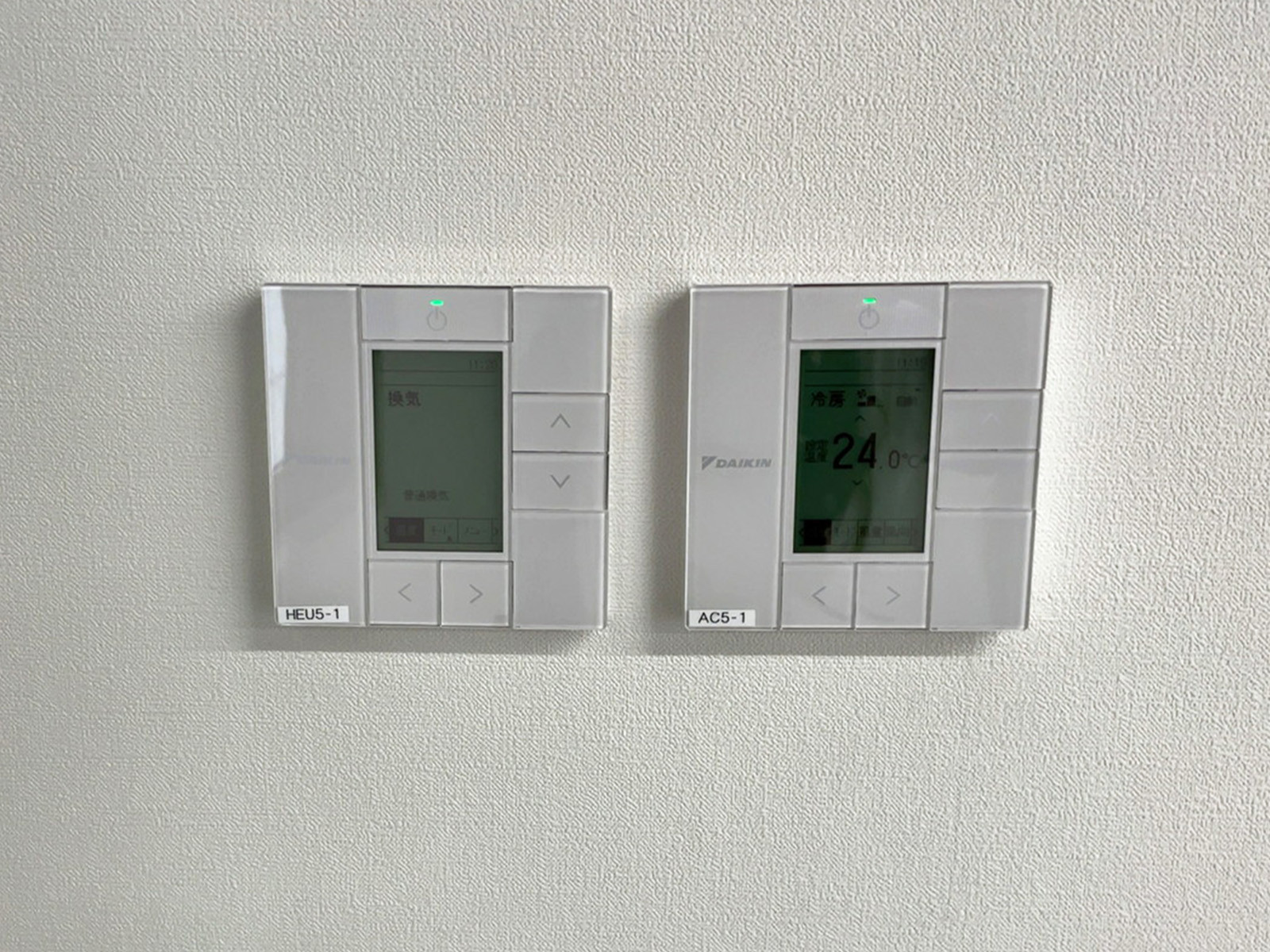 スイッチ類