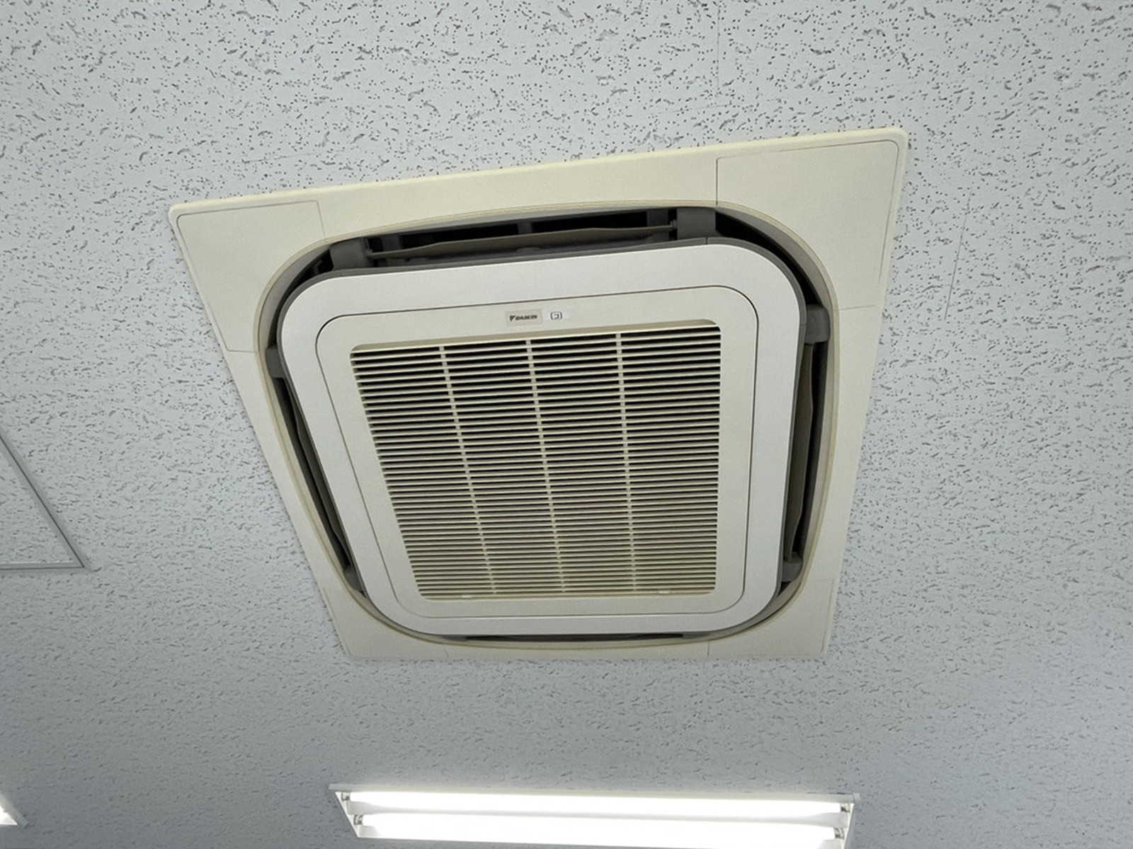 空調