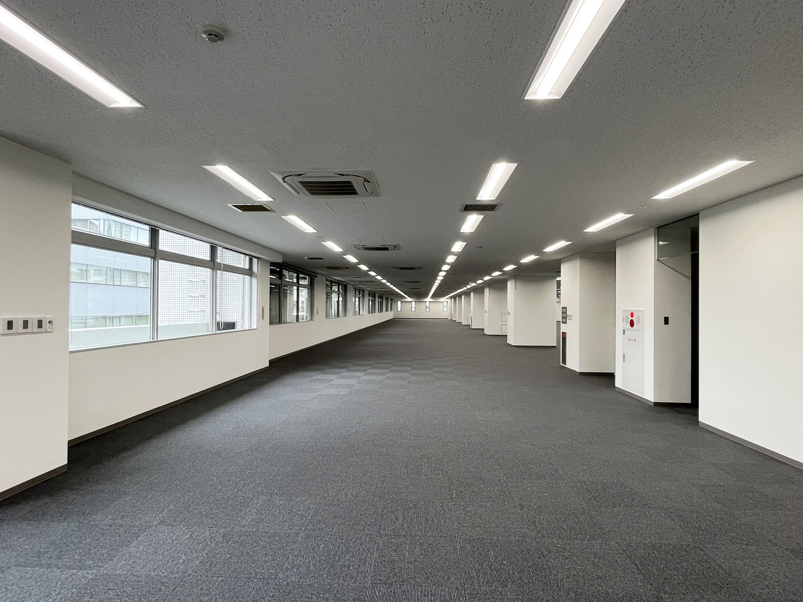 オフィス室内参考画像(3階・約319坪)