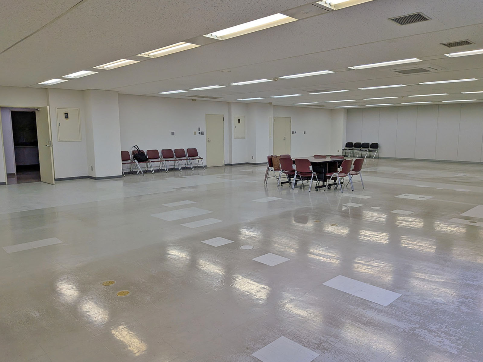 別角度の様子