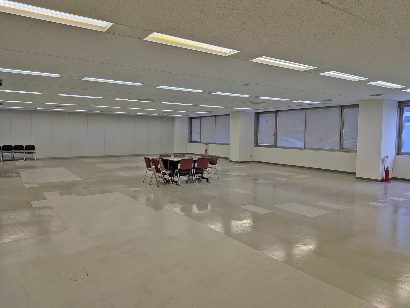 オフィス室内参考画像(6階)