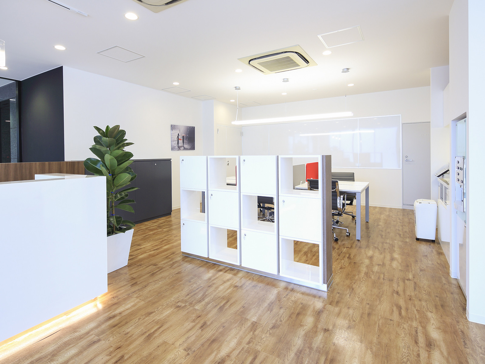 ラウンジ