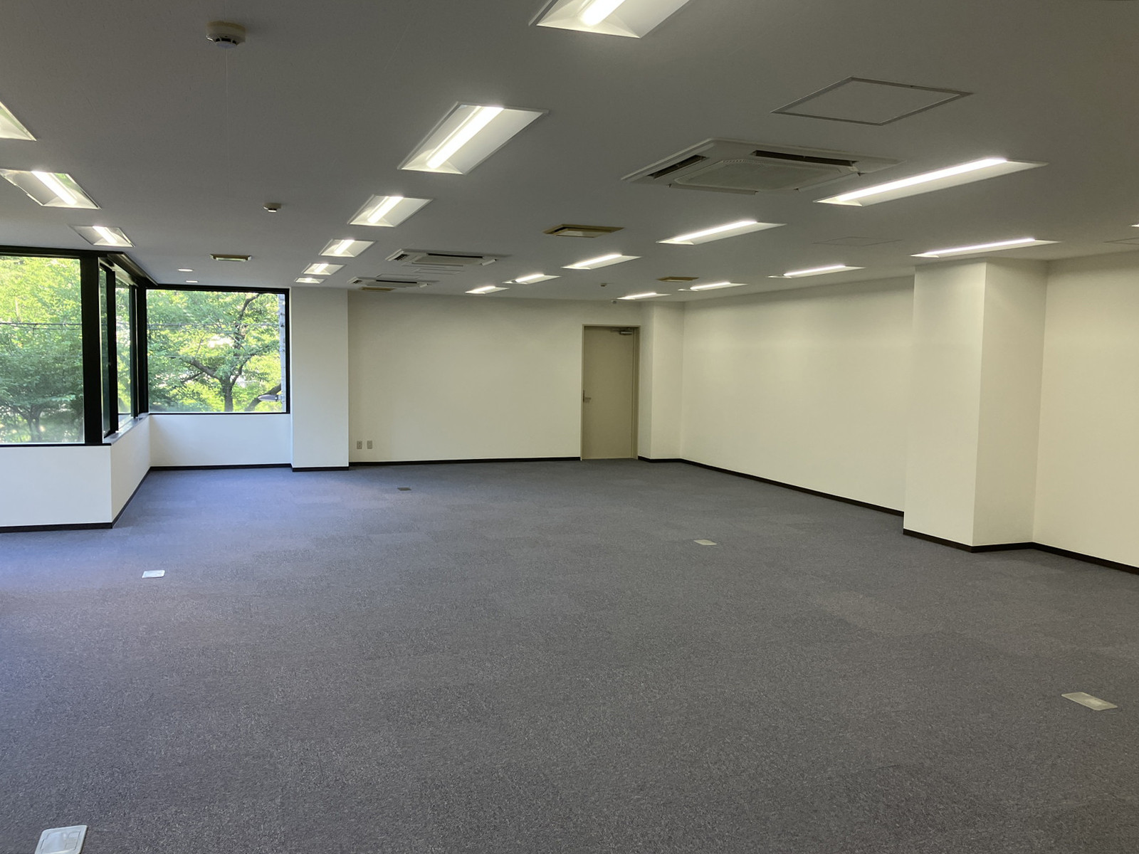 室内角の様子