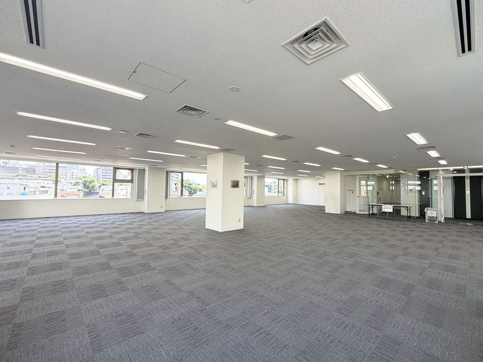 オフィス室内参考画像(5階・約91坪)