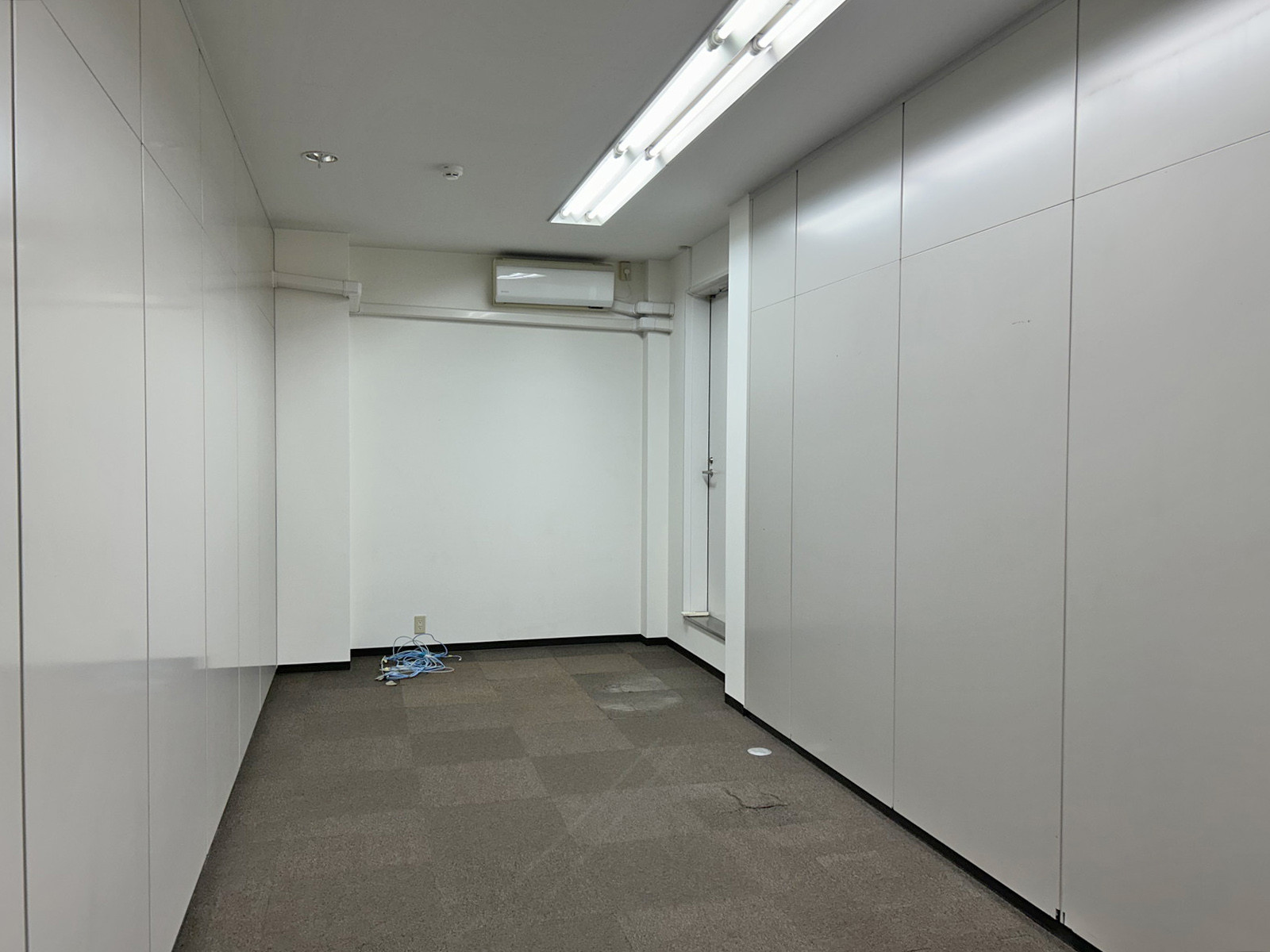 別室の様子