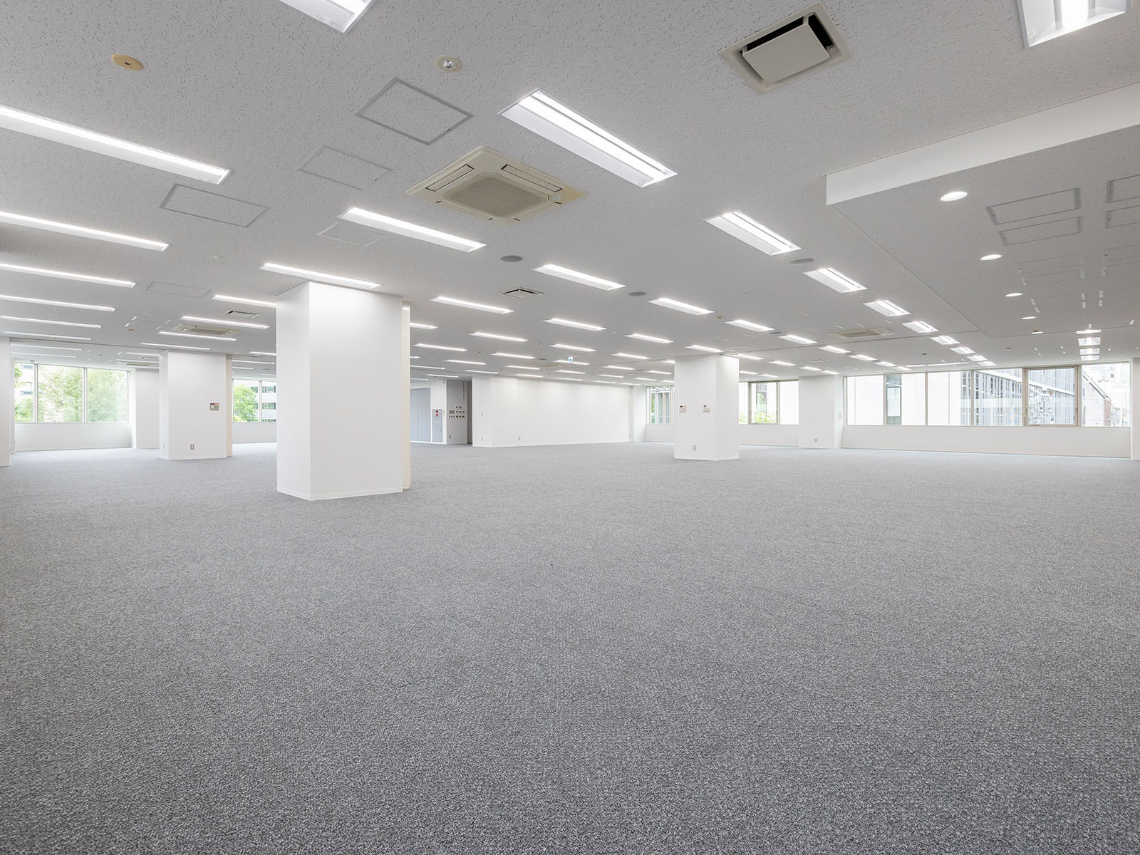 明るい室内