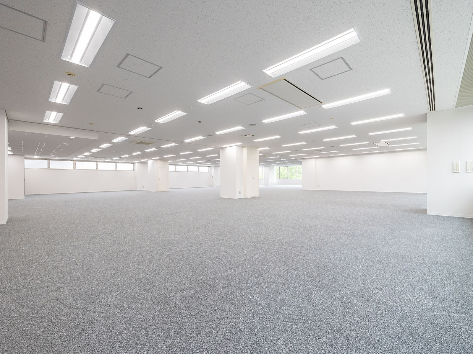 オフィス室内参考画像(3階・約306坪)