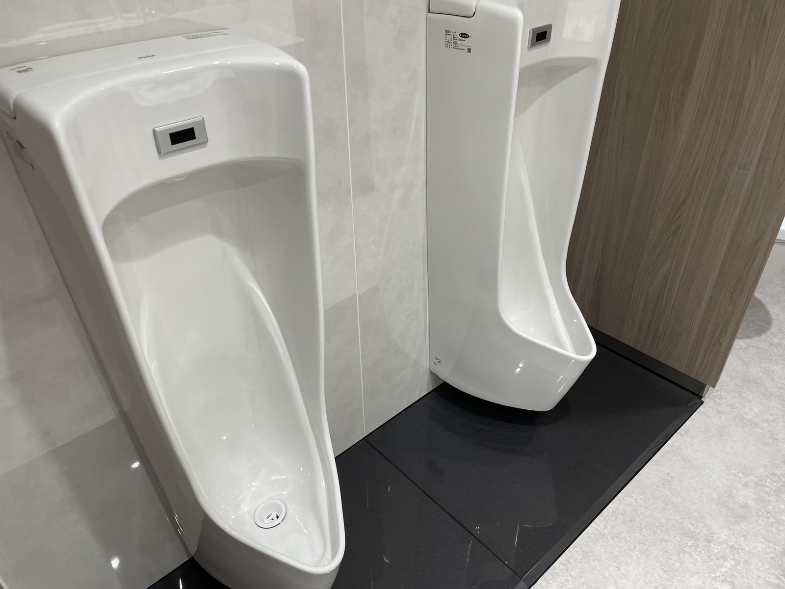 男性用トイレ